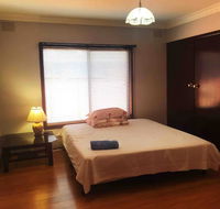 Thomastown antique house room 1 - Tweed Heads Accommodation