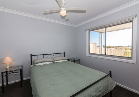 Time Away - 50 Turnberry Drive - Tweed Heads Accommodation 0