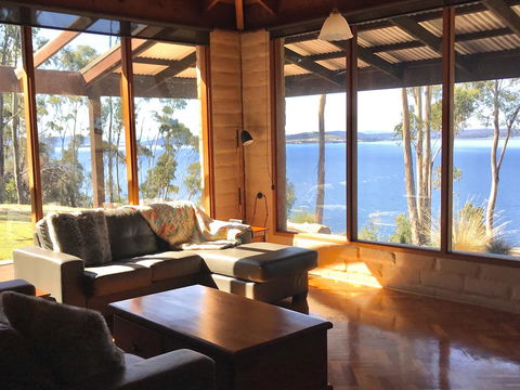 Tinderbox Cliff House - Tweed Heads Accommodation 2
