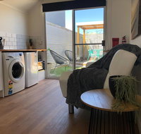 Tiny Tom - Hidden beside the river Mersey - Tweed Heads Accommodation