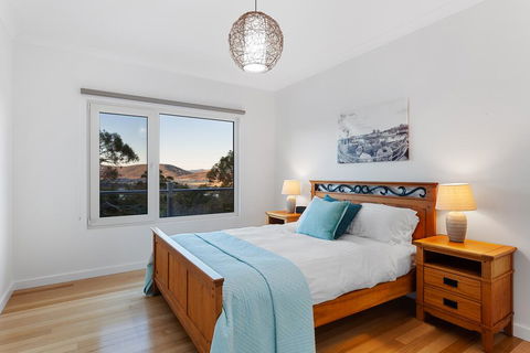 Tolpuddle Villa - Tweed Heads Accommodation 1