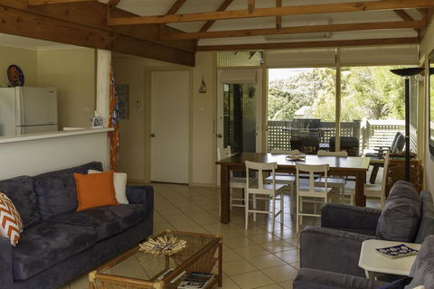 Tranquillity On Riverview - 33 Riverview Drive - Tweed Heads Accommodation 2