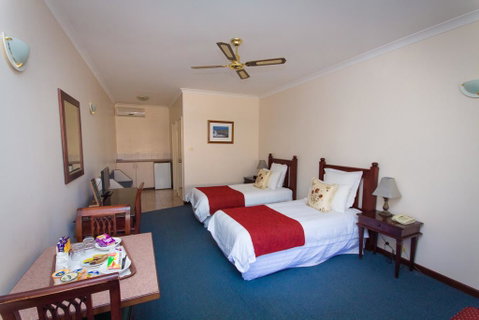 Tree Top Walk Motel - Tweed Heads Accommodation 2