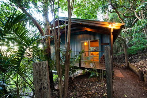 Treetops Seaview Montville - Tweed Heads Accommodation 0