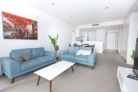 Trendy, Self Contained Inner City Apartment - Tweed Heads Accommodation 0