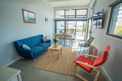 Tuffy's No. 1, 16A May Street, Crescent Head - Tweed Heads Accommodation 1