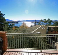 Twin Seasons 4 - Lake and Mountain Views - Tweed Heads Accommodation
