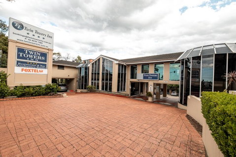 Twin Towers Inn - Tweed Heads Accommodation 3