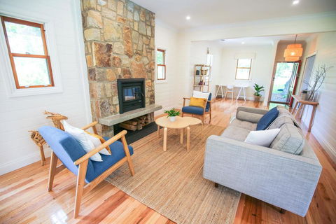 Two Oaks - Tweed Heads Accommodation 0