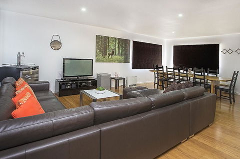 Twynam House - Jindabyne - Tweed Heads Accommodation 1