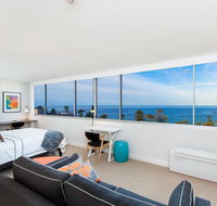 Ultrachic executive beach apartment - Tweed Heads Accommodation