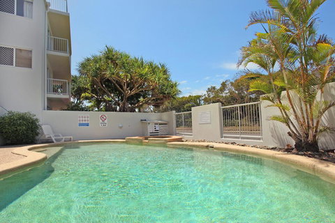 Unit 1 Marcoola Sunrise - Marcoola Beach - Tweed Heads Accommodation 3