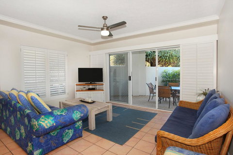 Unit 1 Marcoola Sunrise - Marcoola Beach - Tweed Heads Accommodation 2