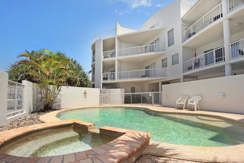 Unit 1 Marcoola Sunrise - Marcoola Beach - Tweed Heads Accommodation 1