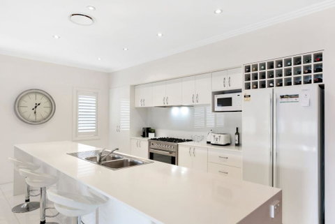 Unwined - Tweed Heads Accommodation 3