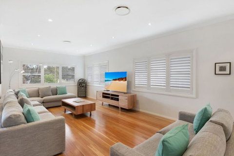 Unwined - Tweed Heads Accommodation 1