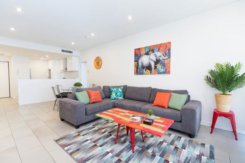 Urban Jungle! Executive Apartment In Heart Of CBD - Tweed Heads Accommodation 0