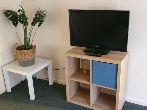Value 2 Bed Villa Close To QEH + Airport + City + Beach - Tweed Heads Accommodation 1