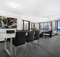 Victoria Square 2 Bed Ocean View Broadbeach - Tweed Heads Accommodation