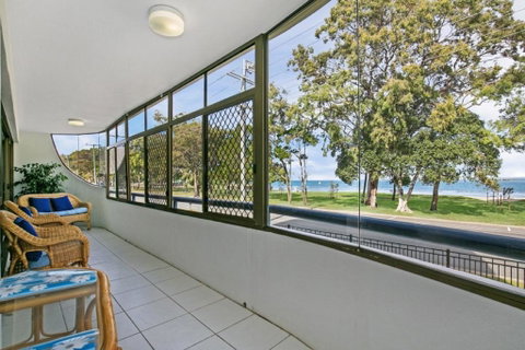 Views, Pool, Air Conditioning - Karoonda Sands Welsby Pde, Bongaree - Tweed Heads Accommodation 0