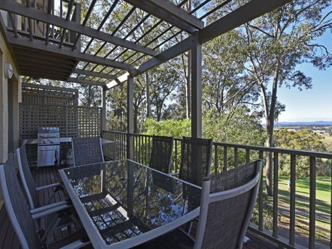 Villa 2br 540 Greenview Resort Condo Located Within Cypress Lakes Resort Nothing Is More Central - Tweed Heads Accommodation 1