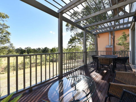 Villa Executive 2br Ferre Resort Condo Located Within Cypress Lakes Resort (nothing Is More Central) - Tweed Heads Accommodation 3