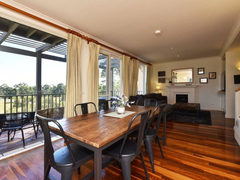 Villa Executive 2br Ferre Resort Condo Located Within Cypress Lakes Resort (nothing Is More Central) - Tweed Heads Accommodation 0