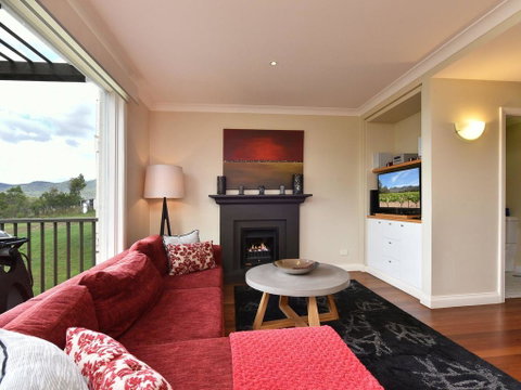 Villa Executive 2br Moscato Resort Condo Located Within Cypress Lakes Resort (nothing Is More Central) - Tweed Heads Accommodation 3