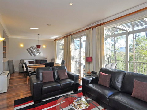 Villa Executive 2br Pokolbin Resort Condo Located Within Cypress Lakes Resort (nothing Is More Central) - Tweed Heads Accommodation 3