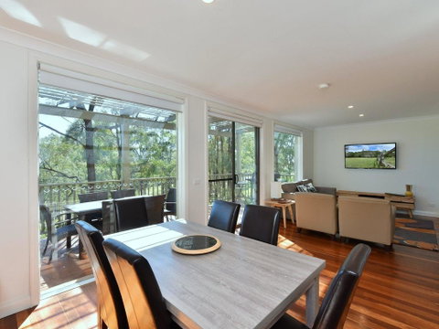Villa Executive 2br Quattro Resort Condo Located Within Cypress Lakes Resort (nothing Is More Central) - Tweed Heads Accommodation 2