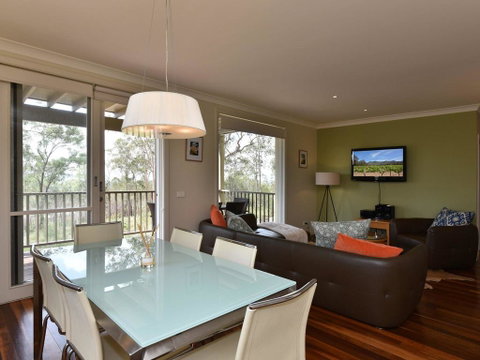 Villa Executive 2br Sangiovese Resort Condo Located Within Cypress Lakes Resort (nothing Is More Central) - Tweed Heads Accommodation 0
