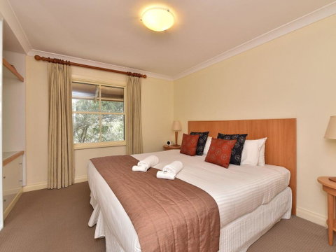 Villa Executive 2br Shiraz Resort Condo Located Within Cypress Lakes Resort (nothing Is More Central) - Tweed Heads Accommodation 2