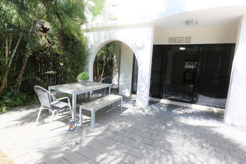 Villa Via Veneto - Tweed Heads Accommodation 1