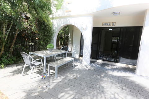 Villa Via Veneto - Tweed Heads Accommodation 1