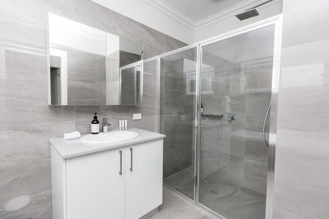 Wagga Apartments #3 - Tweed Heads Accommodation 3