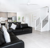 Wagga Apartments 5 - Tweed Heads Accommodation