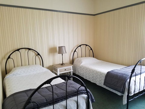 Wagga Wagga Country Cottages - Tweed Heads Accommodation 3