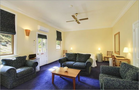 Walhalla's Star Hotel - Tweed Heads Accommodation 2