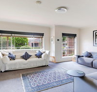 Walling-Clifton Gardens - backing onto golf course - Tweed Heads Accommodation