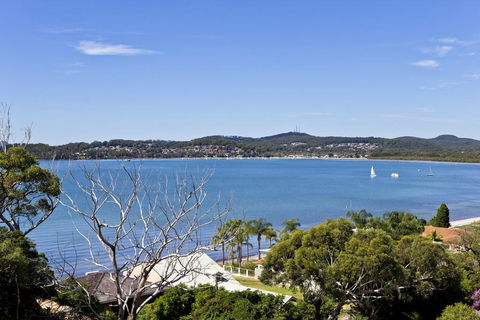 Wanda Point House - Tranquil, Elegant & Dog Friendly - Tweed Heads Accommodation 0