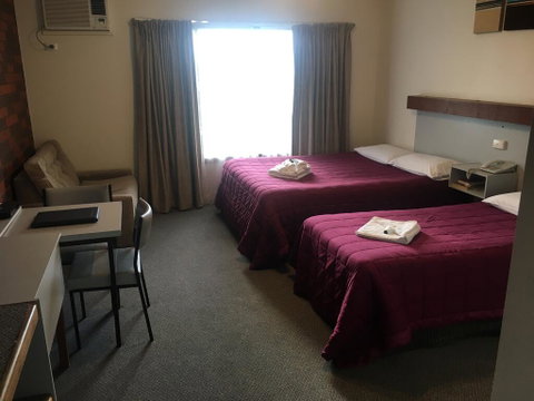 Warragul Views Motor Inn - Tweed Heads Accommodation 3
