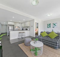 WARRICK FRAM 3 BEDS APT FREE PARKING WALK TO WESTFIELD CLOSE TO HOSPITAL NWF003 - Tweed Heads Accommodation