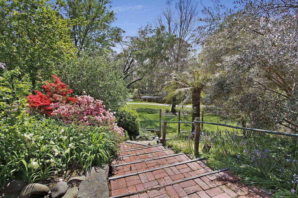 Huon VIC Tweed Heads Accommodation