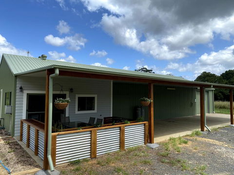 Waterfall Unit Farm Stay - Tweed Heads Accommodation 0