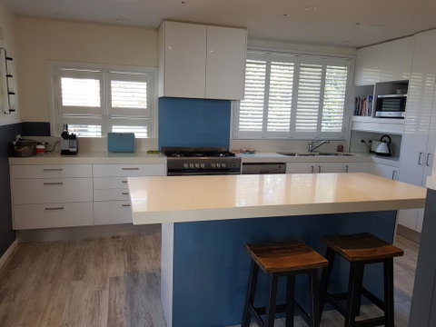 Waterfront 2 Bed Luxury Apartment In Corlette, Port Stephens - Sleeps 4 - Tweed Heads Accommodation 0