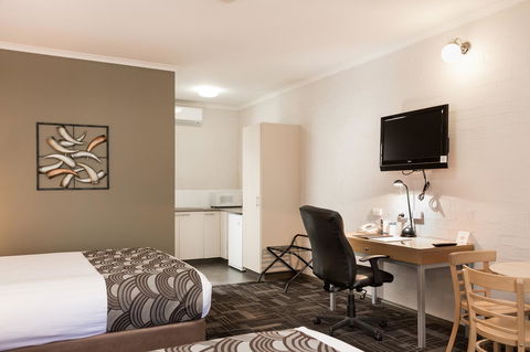 Blazing Stump Motel & Suites - Tweed Heads Accommodation 9