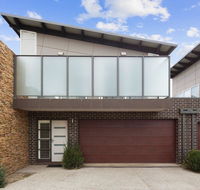 Central to Cowes - Tweed Heads Accommodation