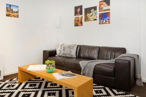 Melbourne Villa - Tweed Heads Accommodation 3