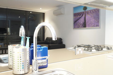 Auzzie Apartments Docklands, Melbourne - Tweed Heads Accommodation 5