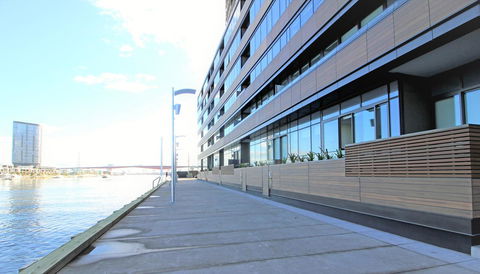 Auzzie Apartments Docklands, Melbourne - Tweed Heads Accommodation 14